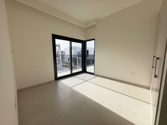 Single Row | Handed Over | Must See....., picture 18