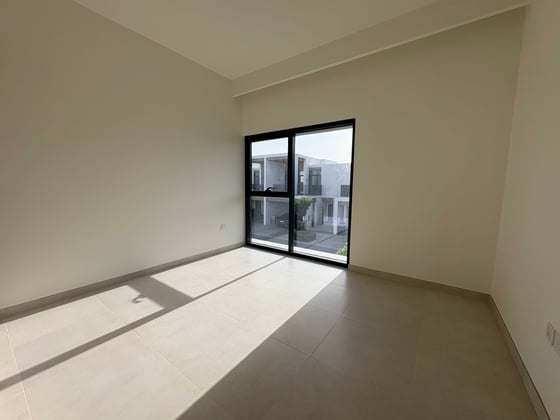 Single Row | Handed Over | Must See....., picture 19