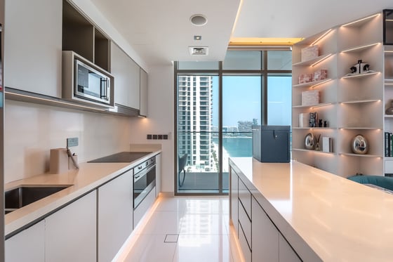 Fully Furnished I Upgraded I Marina View, picture 10