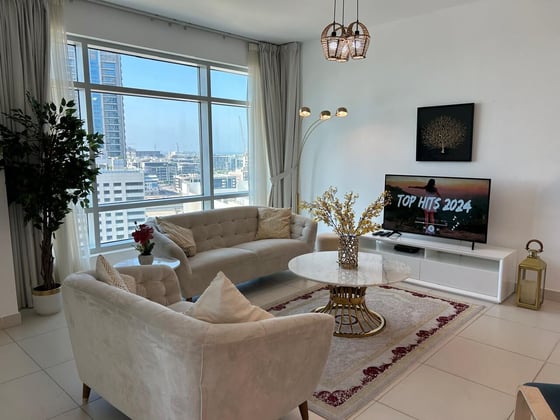 Exclusive | Rented | Fully Furnished...., picture 1