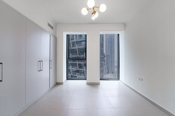 Burj Khalifa View | UPGRADED | Maid's Room, picture 11
