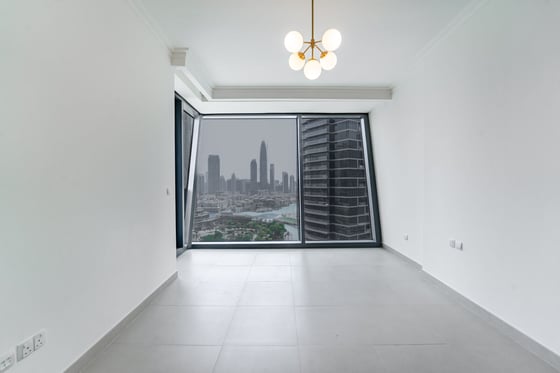 Burj Khalifa View | UPGRADED | Maid's Room, picture 15