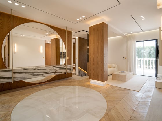 Sophisticated Villa with Private Pool and Terrace, picture 14