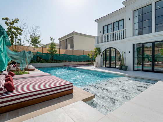 Sophisticated Villa with Private Pool and Terrace, picture 30