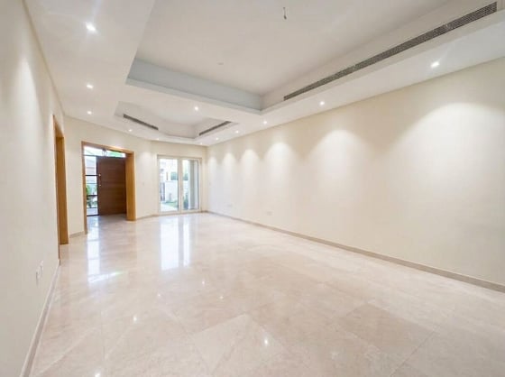 Vacant Soon | Big Garden | Unfurnished.., picture 4