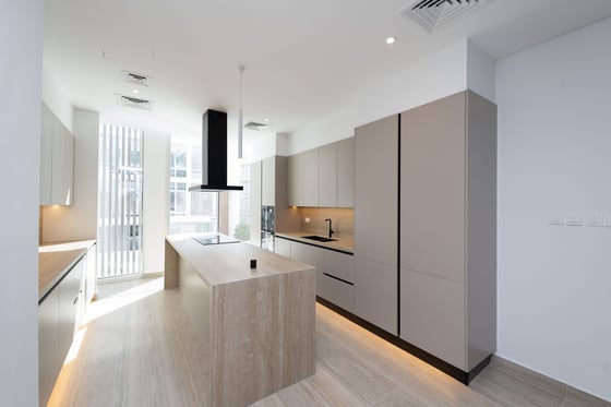 Corner Unit | Furnished | Private Pool.., picture 3