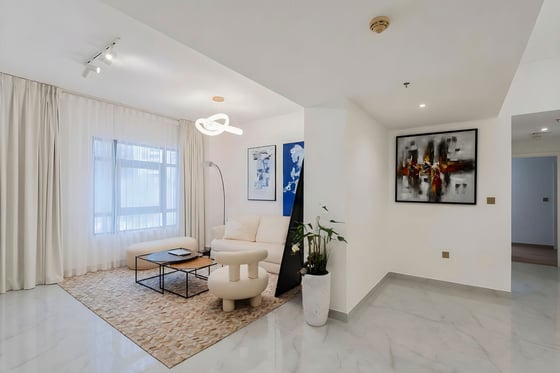 Turnkey | Boulevard View | Fully Upgraded, picture 1