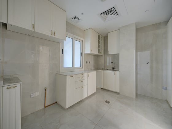 Beachfront | Sea View | Spacious........, picture 8