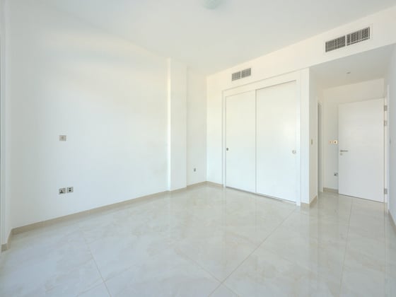 Beachfront | Sea View | Spacious........, picture 15