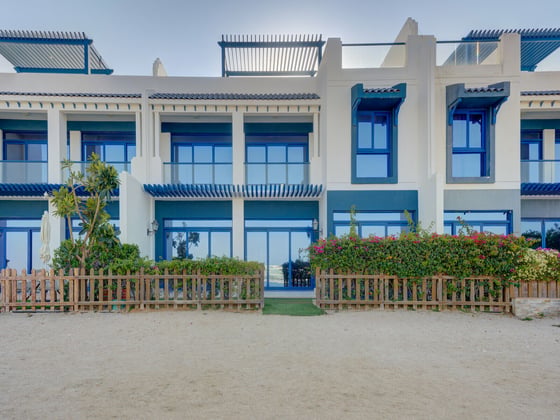 Beachfront | Sea View | Spacious........, picture 1