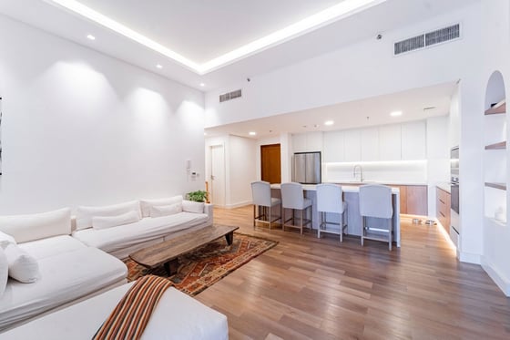 Huge Terrace | Upgraded | Vacant on Transfer, picture 3