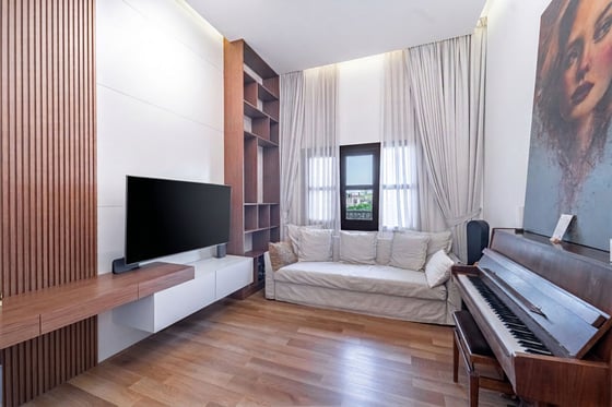 Huge Terrace | Upgraded | Vacant on Transfer, picture 11