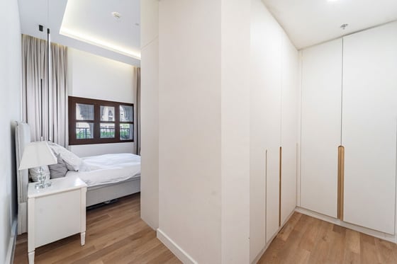 Huge Terrace | Upgraded | Vacant on Transfer, picture 9