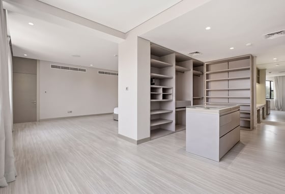 Lux Upgrades | Golf View | Spacious....., picture 10