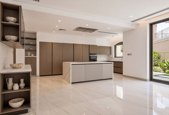 Lux Upgrades | Golf View | Spacious....., picture 6