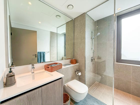Vacant | Luxury Living | Green Community, picture 14