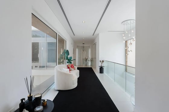 An impressive 4-bed villa with pool in Al Barari’s The Nest, picture 9