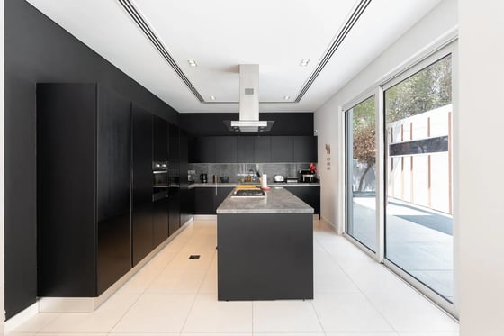An impressive 4-bed villa with pool in Al Barari’s The Nest, picture 6
