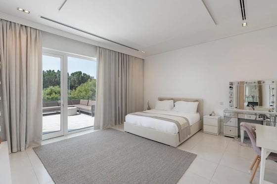 An impressive 4-bed villa with pool in Al Barari’s The Nest, picture 15