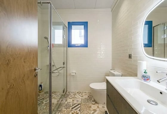 Upgraded & Furnished | Vacant | Beach Access, picture 15