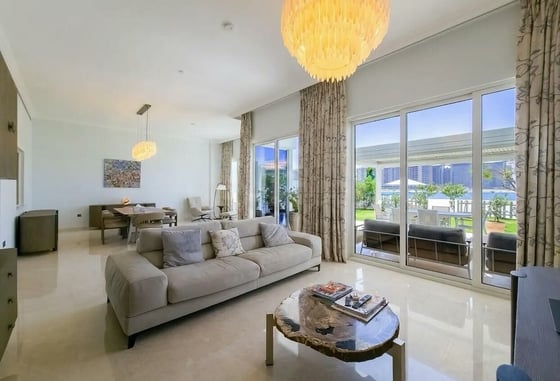 Upgraded & Furnished | Vacant | Beach Access, picture 6