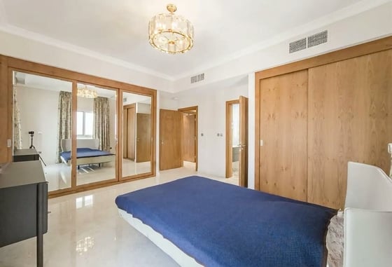 Upgraded & Furnished | Vacant | Beach Access, picture 17