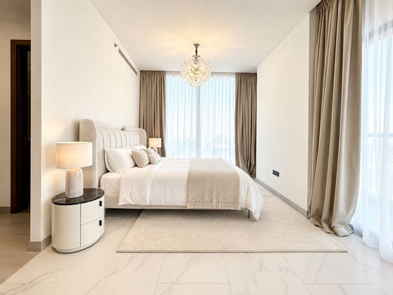 Large Layout | Spacious Interiors | Prime Position, picture 14