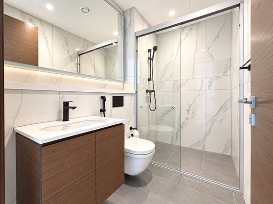 Large Layout | Spacious Interiors | Prime Position, picture 9