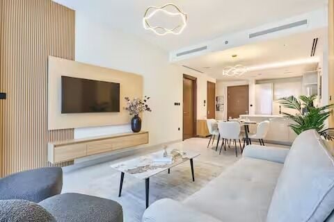 Low Floor | Luxury Interiors | Spacious Layout, picture 1