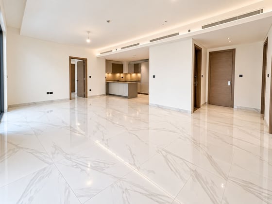 High Floor | Pool View | Luxury Interiors, picture 1