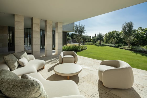 A substantial architectural residence into 5star golf resort, picture 5