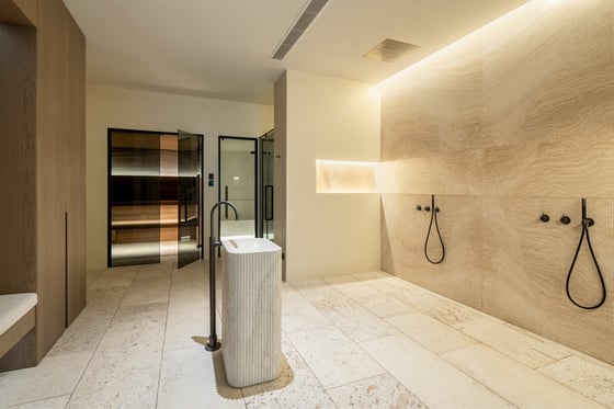 A substantial architectural residence into 5star golf resort, picture 10