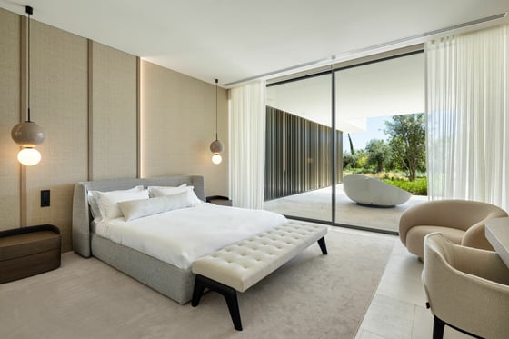 A substantial architectural residence into 5star golf resort, picture 11