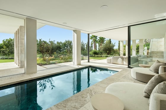 A substantial architectural residence into 5star golf resort, picture 13