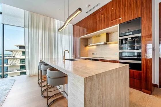 Canal-facing 4-bed apartment in Mr. C Residences, Jumeirah, picture 5