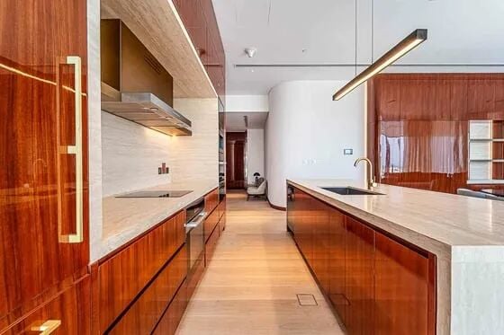 Canal-facing 4-bed apartment in Mr. C Residences, Jumeirah, picture 7
