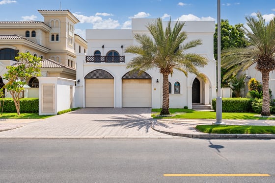 Upgraded Villa | Private Pool | Fully Furnished, picture 1