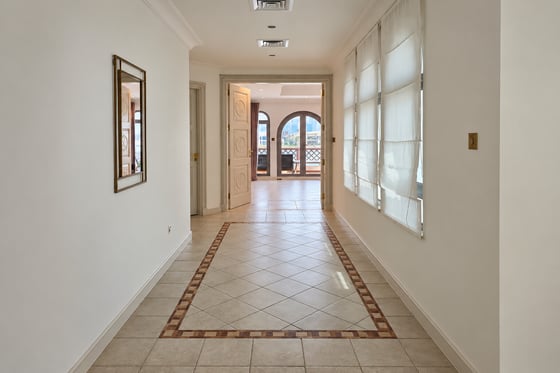 Upgraded Villa | Private Pool | Fully Furnished, picture 2