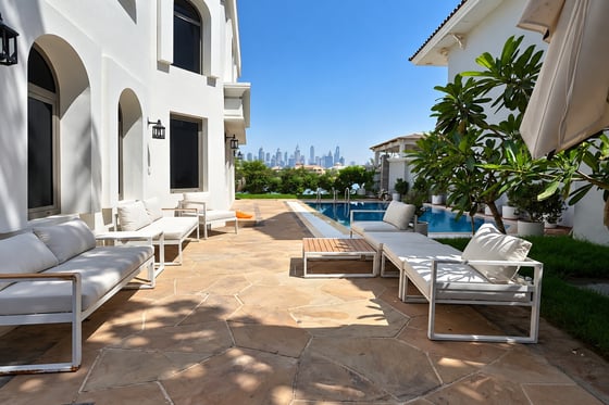 Upgraded Villa | Private Pool | Fully Furnished, picture 1