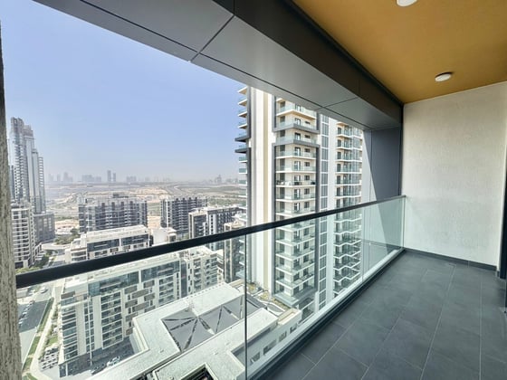 Spacious |  Maids Room  |  Burj Khalifa View, picture 24
