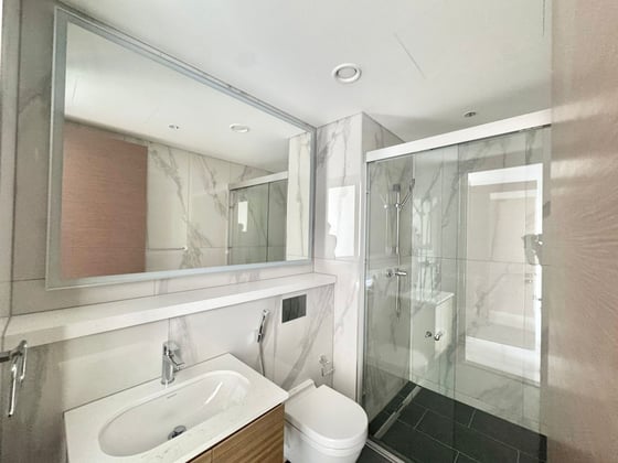 Spacious |  Maids Room  |  Burj Khalifa View, picture 21