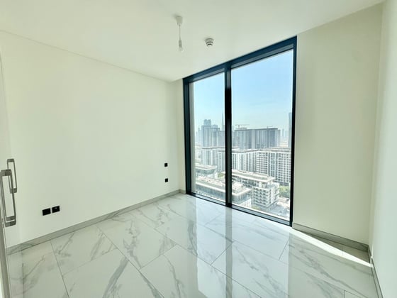 Spacious |  Maids Room  |  Burj Khalifa View, picture 12