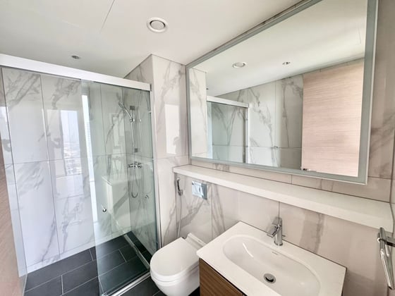 Spacious |  Maids Room  |  Burj Khalifa View, picture 20