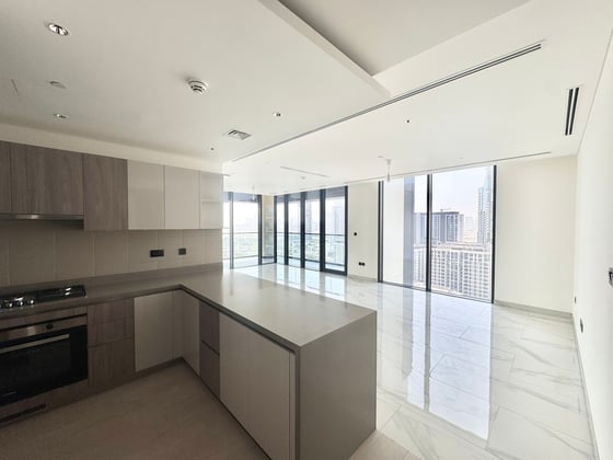 Spacious |  Maids Room  |  Burj Khalifa View, picture 6