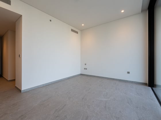Elegant Waterfront Apartment in Business Bay, picture 13