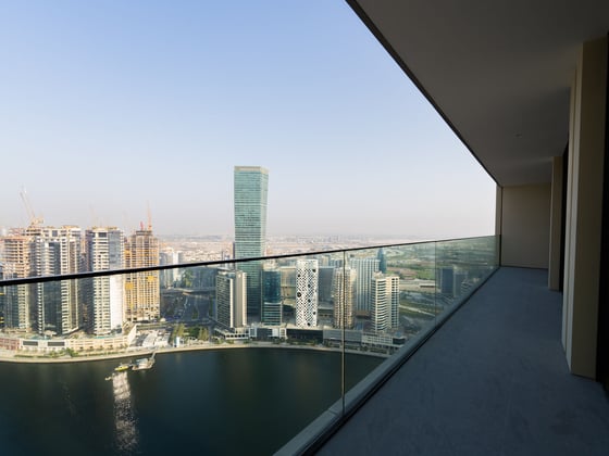 Elegant Waterfront Apartment in Business Bay, picture 18