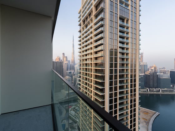 Elegant Waterfront Apartment in Business Bay, picture 17