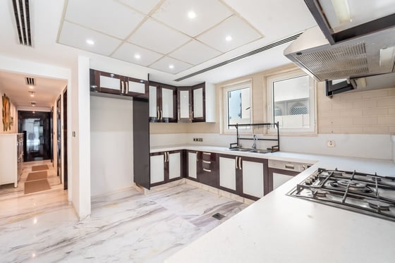 Fully Extended | Vacant | Elevator | Upgraded, picture 11