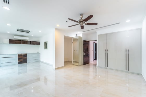 Fully Extended | Vacant | Elevator | Upgraded, picture 21
