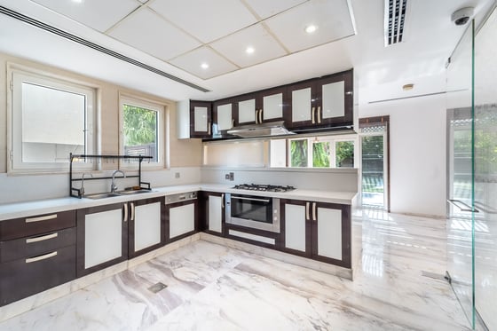 Fully Extended | Vacant | Elevator | Upgraded, picture 10